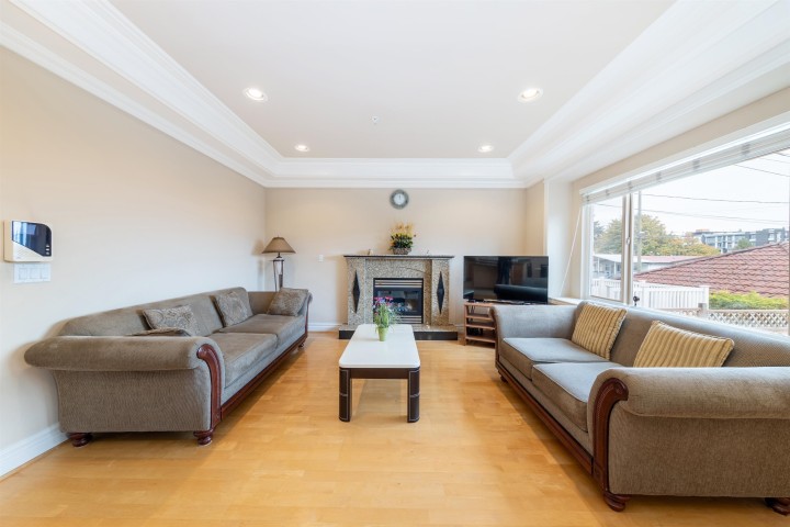 Photo 14 at 260 W 63rd Avenue, Marpole, Vancouver West