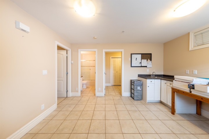 Photo 31 at 260 W 63rd Avenue, Marpole, Vancouver West