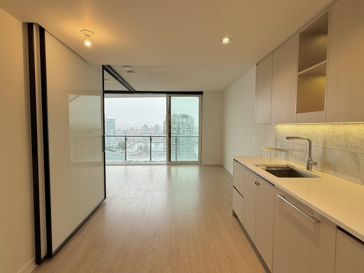 Photo 2 at 2612 - 89 Nelson Street, Yaletown, Vancouver West