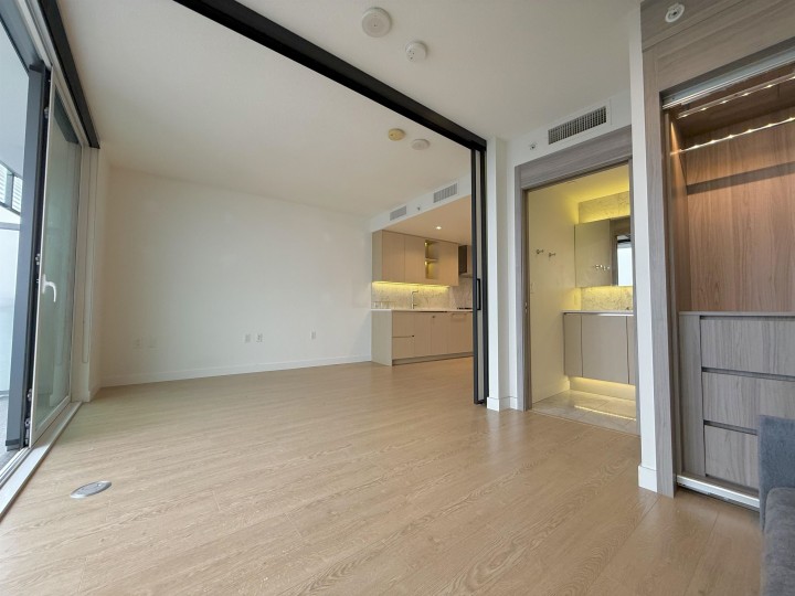 Photo 11 at 2612 - 89 Nelson Street, Yaletown, Vancouver West