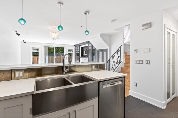 Photo 19 at 60 - 3436 Terra Vita Place, Renfrew VE, Vancouver East