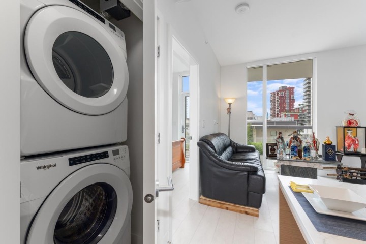 Photo 18 at 701 - 3538 Sawmill Crescent, South Marine, Vancouver East