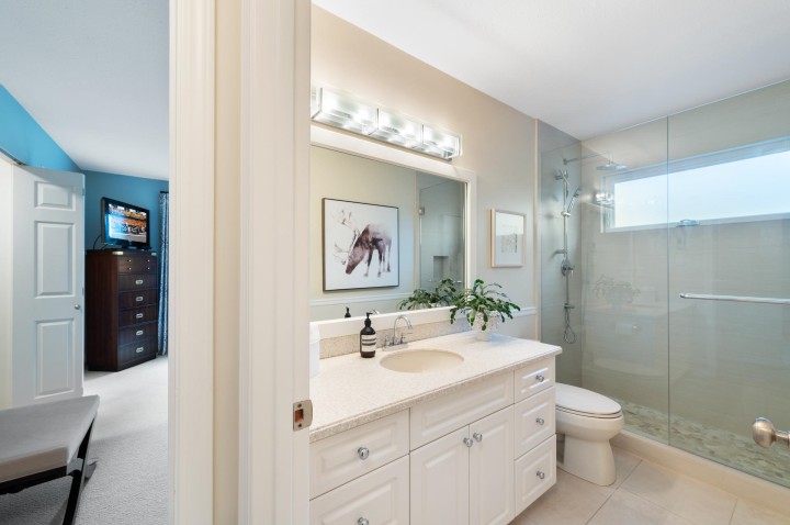 Photo 17 at 997 Canyon Boulevard, Canyon Heights NV, North Vancouver