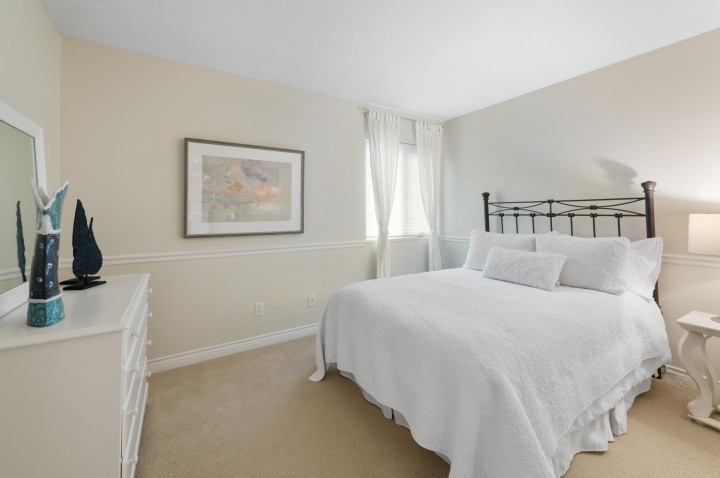 Photo 22 at 997 Canyon Boulevard, Canyon Heights NV, North Vancouver