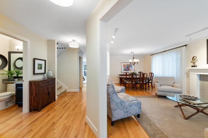 Photo 11 at 997 Canyon Boulevard, Canyon Heights NV, North Vancouver