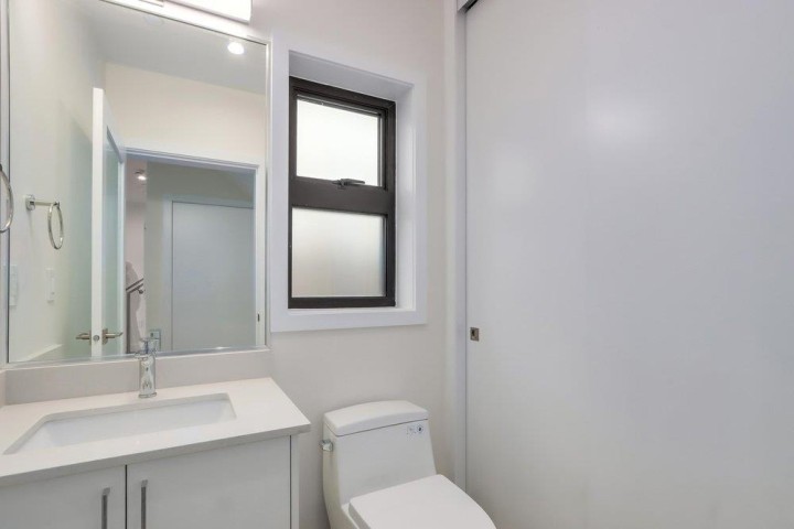 Photo 8 at 1 - 4257 Knight Street, Knight, Vancouver East