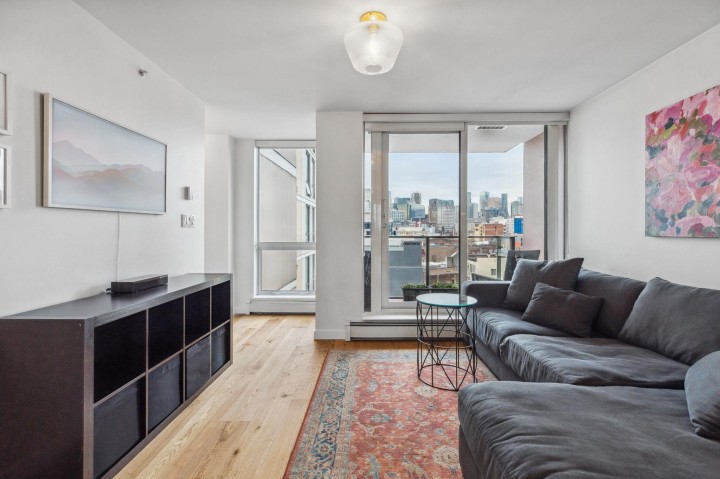 Photo 9 at 808 - 189 Keefer Street, Downtown VE, Vancouver East