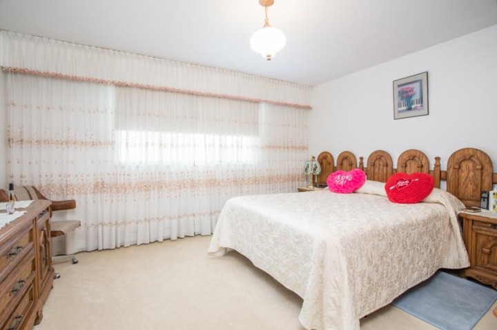 Photo 12 at 635 E Keith Road, Queensbury, North Vancouver