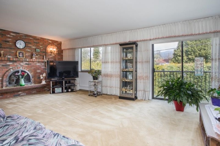 Photo 10 at 635 E Keith Road, Queensbury, North Vancouver