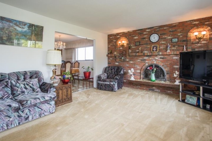 Photo 11 at 635 E Keith Road, Queensbury, North Vancouver