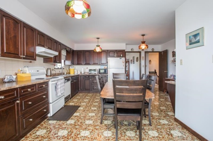 Photo 8 at 635 E Keith Road, Queensbury, North Vancouver