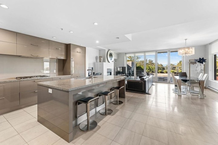 Photo 3 at 503 - 6093 Iona Drive, University VW, Vancouver West