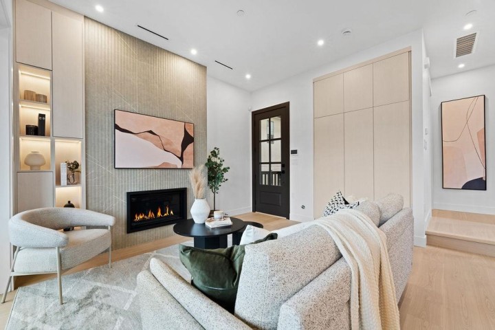 Photo 6 at 6892 Brooks Street, Killarney VE, Vancouver East