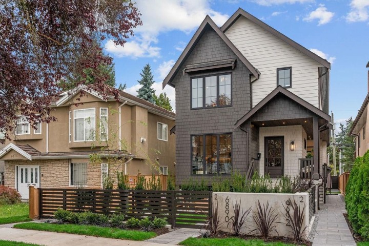 Photo 1 at 6892 Brooks Street, Killarney VE, Vancouver East