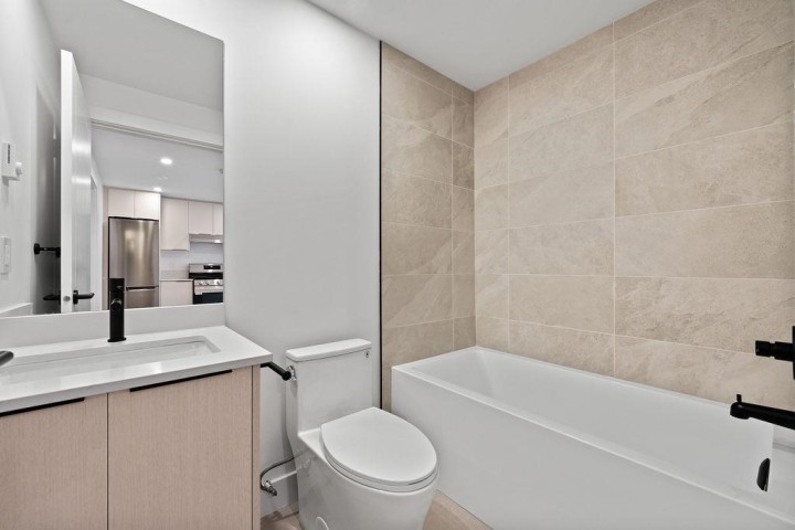 Photo 38 at 6892 Brooks Street, Killarney VE, Vancouver East