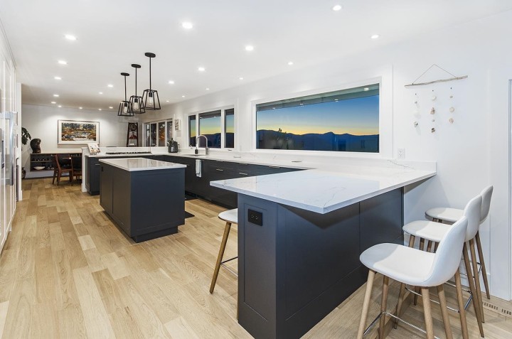 Photo 3 at 5237 Timberfeild Road, Upper Caulfeild, West Vancouver