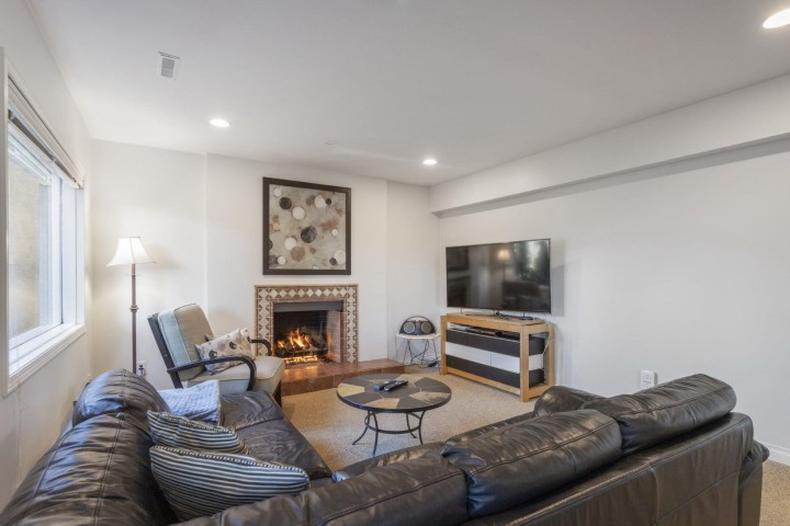 Photo 33 at 5237 Timberfeild Road, Upper Caulfeild, West Vancouver