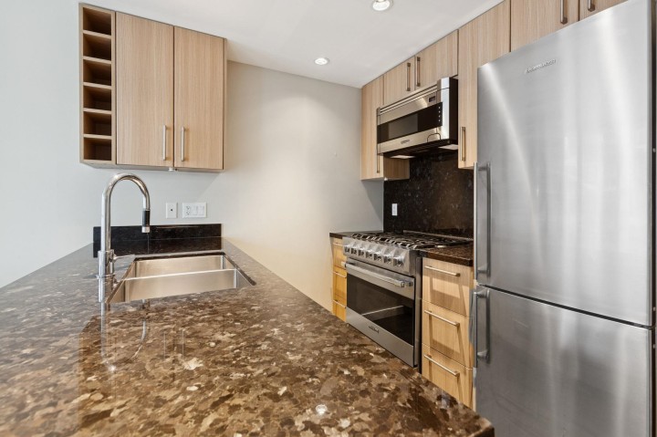 Photo 7 at 1001 - 108 W 1st Avenue, False Creek, Vancouver West