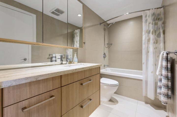 Photo 14 at 1001 - 108 W 1st Avenue, False Creek, Vancouver West