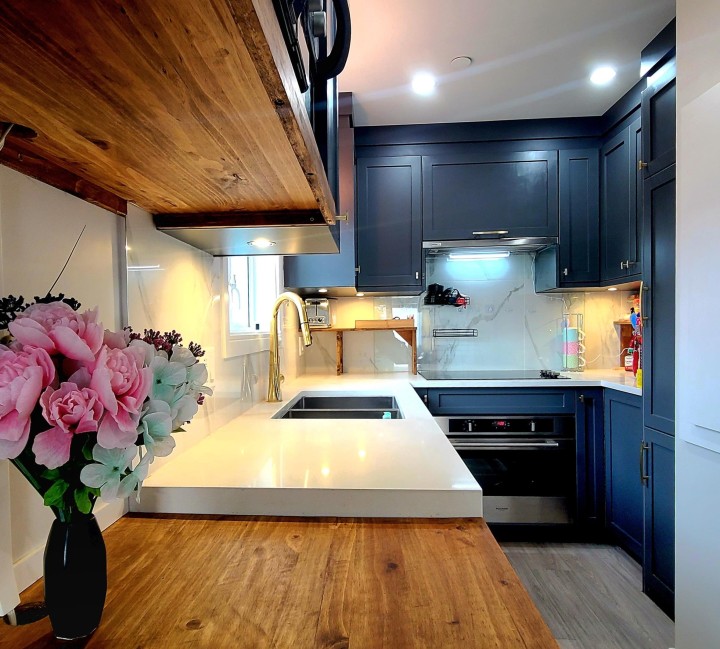 Photo 4 at 901 E Broadway Street, Mount Pleasant VE, Vancouver East