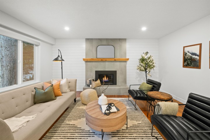 Photo 3 at 4593 Cliffmont Road, Deep Cove, North Vancouver