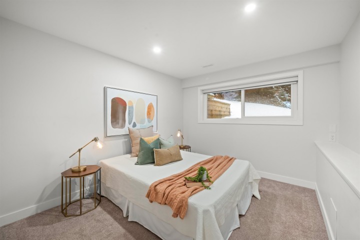 Photo 21 at 4593 Cliffmont Road, Deep Cove, North Vancouver