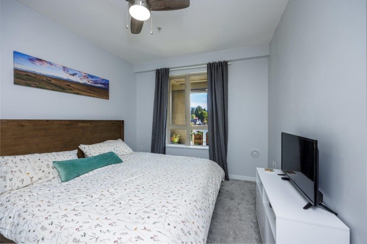 Photo 17 at 301 - 2665 Mountain Highway, Lynn Valley, North Vancouver