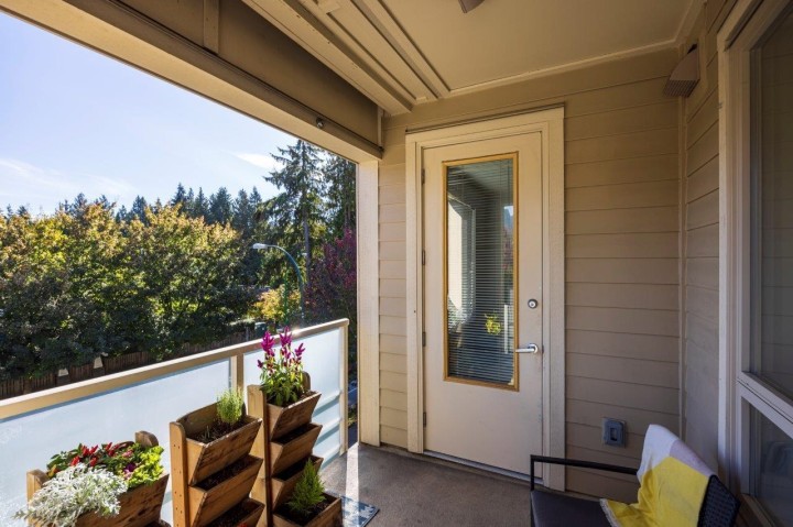 Photo 26 at 301 - 2665 Mountain Highway, Lynn Valley, North Vancouver
