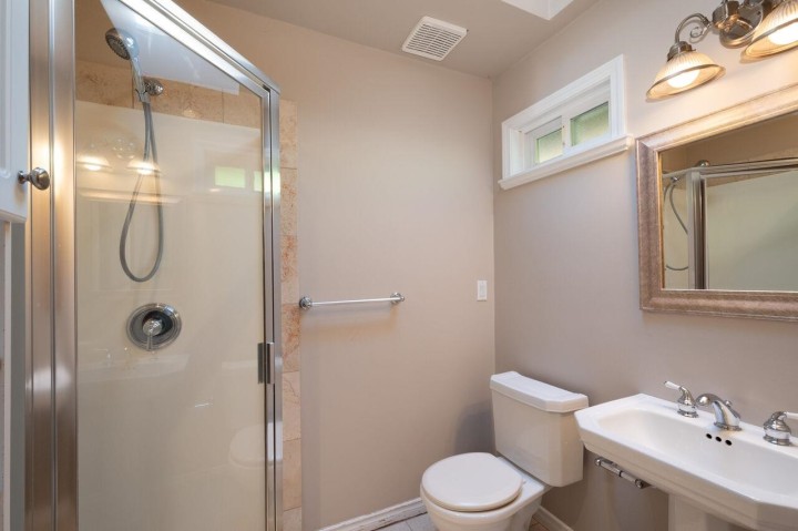 Photo 22 at 4080 St. Pauls Avenue, Upper Lonsdale, North Vancouver