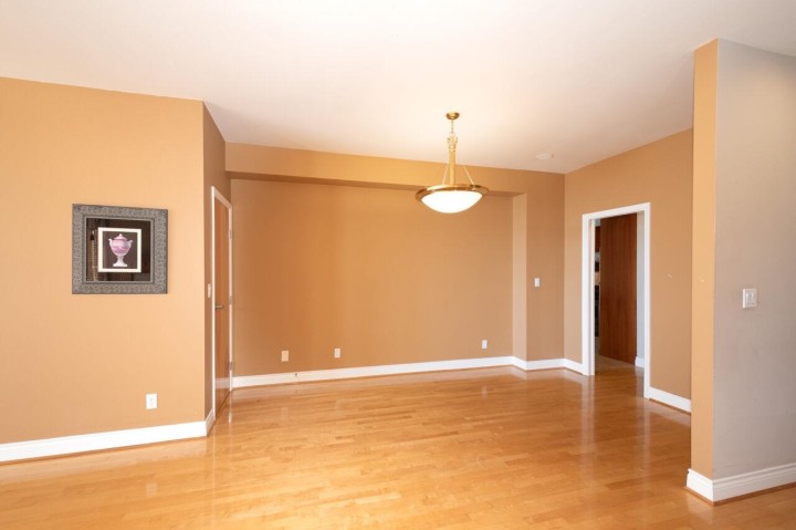 Photo 5 at 4080 St. Pauls Avenue, Upper Lonsdale, North Vancouver