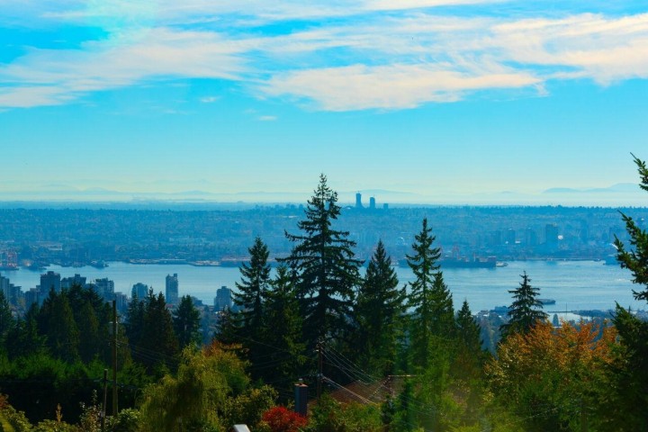 Photo 14 at 4080 St. Pauls Avenue, Upper Lonsdale, North Vancouver