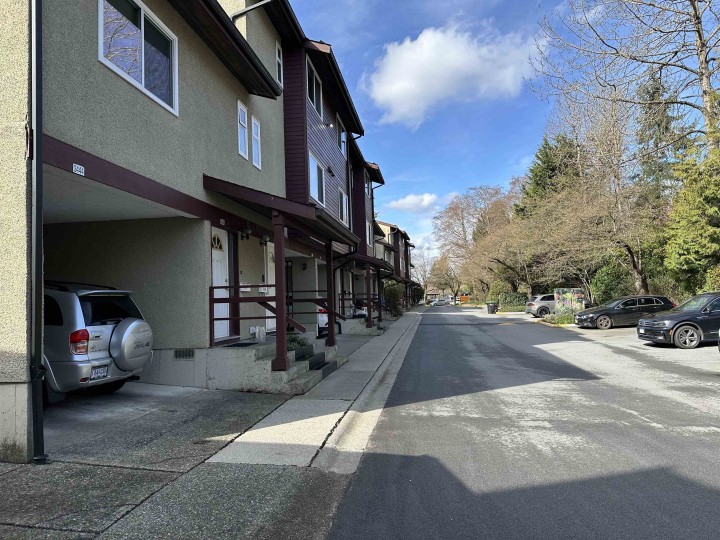 Photo 31 at 3444 Langford Avenue, Champlain Heights, Vancouver East