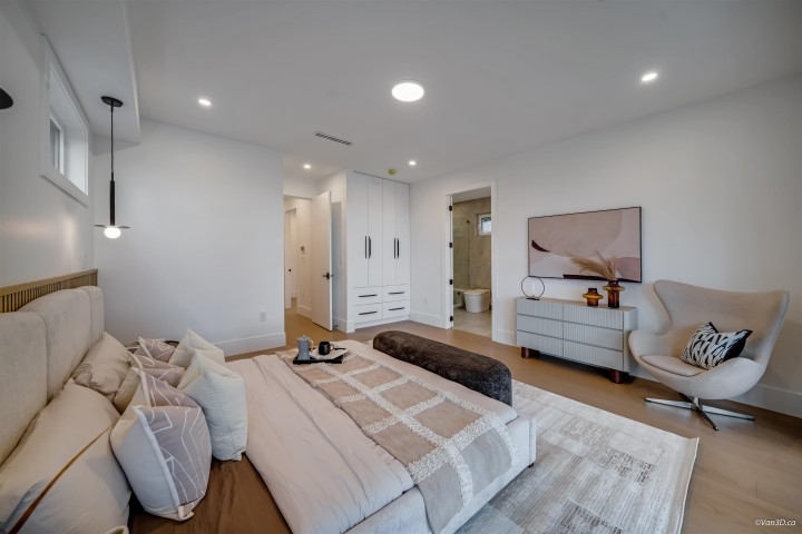 Photo 27 at 973 Adderley Street, Calverhall, North Vancouver