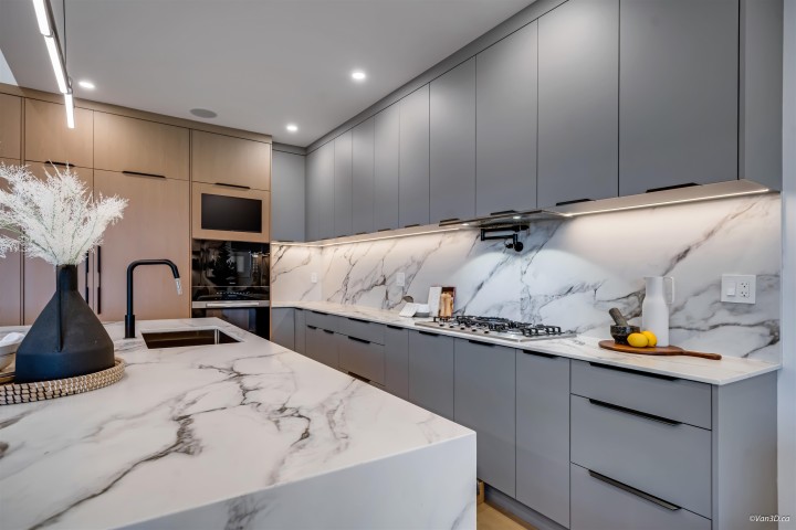 Photo 13 at 973 Adderley Street, Calverhall, North Vancouver