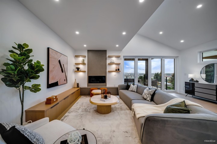 Photo 19 at 973 Adderley Street, Calverhall, North Vancouver