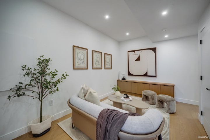 Photo 35 at 973 Adderley Street, Calverhall, North Vancouver