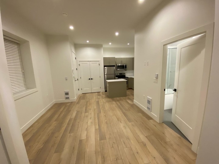 Photo 37 at 1633 Se Marine Drive, Fraserview VE, Vancouver East