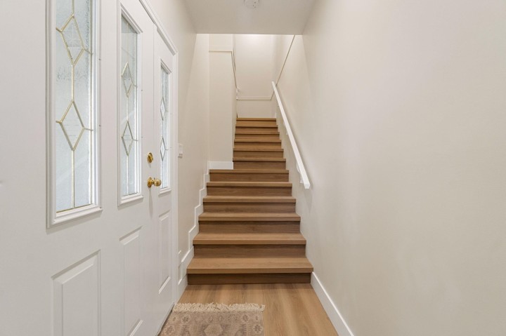 Photo 20 at 5 - 119 E 6th Street, Lower Lonsdale, North Vancouver