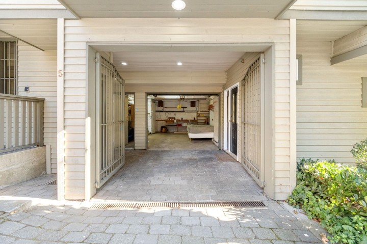 Photo 24 at 5 - 119 E 6th Street, Lower Lonsdale, North Vancouver