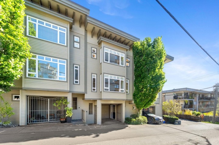 Photo 25 at 5 - 119 E 6th Street, Lower Lonsdale, North Vancouver