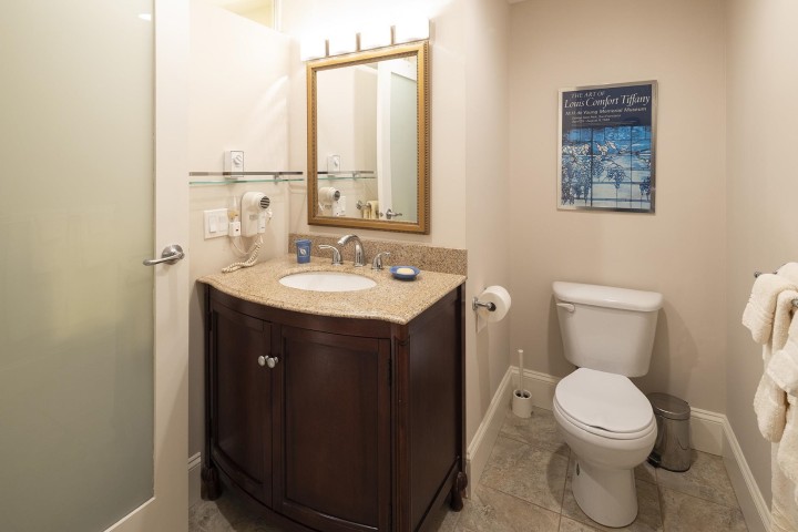 Photo 27 at 19A - 328 Taylor Way, Park Royal, West Vancouver