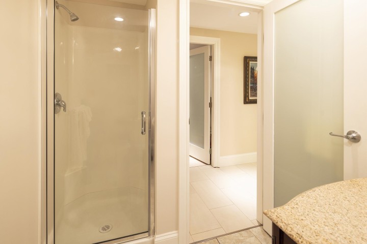 Photo 28 at 19A - 328 Taylor Way, Park Royal, West Vancouver