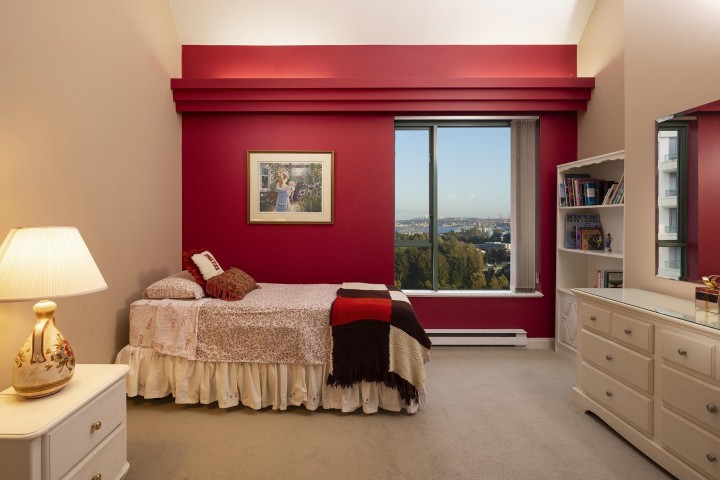 Photo 20 at 19A - 328 Taylor Way, Park Royal, West Vancouver