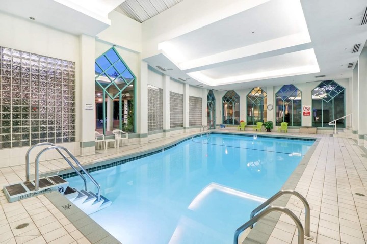 Photo 34 at 19A - 328 Taylor Way, Park Royal, West Vancouver