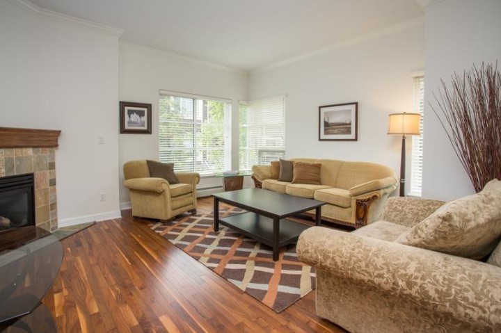 Photo 12 at 10 - 3150 Sunnyhurst Road, Lynn Valley, North Vancouver