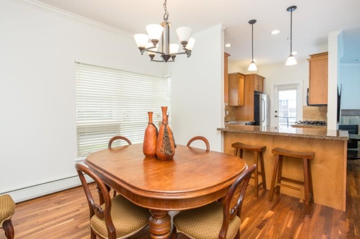 Photo 10 at 10 - 3150 Sunnyhurst Road, Lynn Valley, North Vancouver