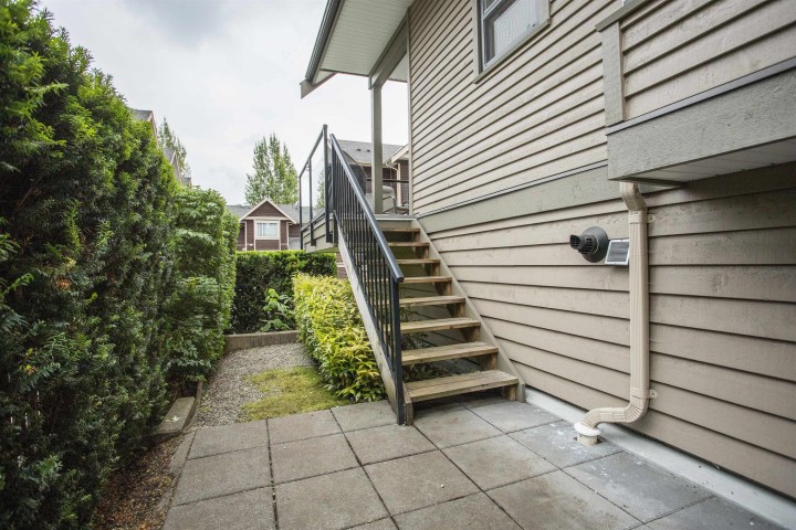 Photo 29 at 10 - 3150 Sunnyhurst Road, Lynn Valley, North Vancouver