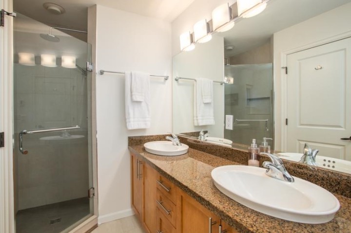 Photo 21 at 10 - 3150 Sunnyhurst Road, Lynn Valley, North Vancouver