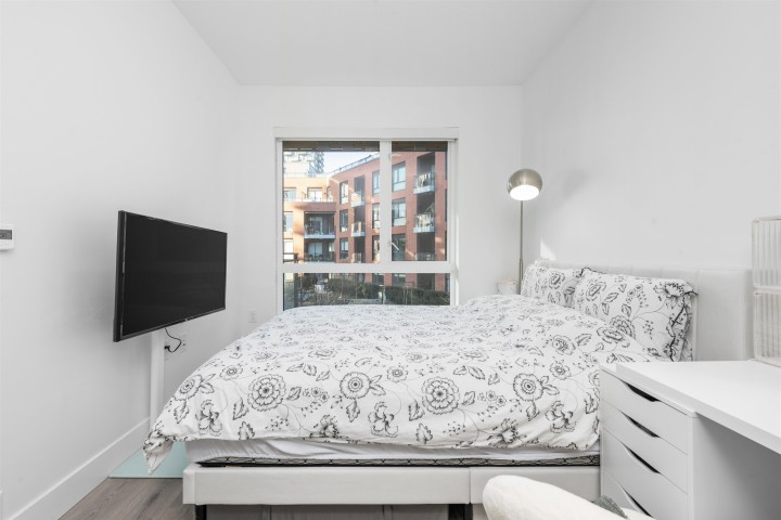 Photo 12 at 309 - 3588 Sawmill Crescent, South Marine, Vancouver East