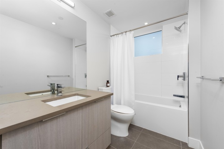 Photo 20 at 309 - 3588 Sawmill Crescent, South Marine, Vancouver East